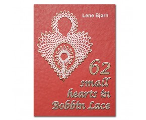 62 SMALL HEARTS IN BOBBIN LACE