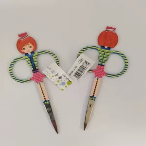 CISEAU A BRODER POUPEE