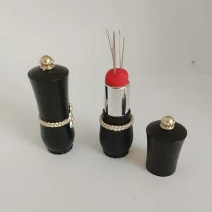 ROUGE A LEVRE AIGUILLES